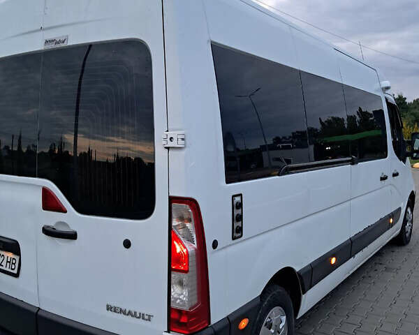 Белый Рено Мастер, объемом двигателя 2.3 л и пробегом 800 тыс. км за 14000 $, фото 10 на Automoto.ua