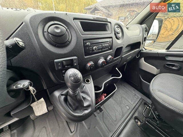 Рено Мастєр 2014 у Бердичеве на Automoto.ua Білий Рено Мастєр, об'ємом двигуна 2.3 л та пробігом 387 тис. км за 17800 $, фото 52 на Automoto.ua