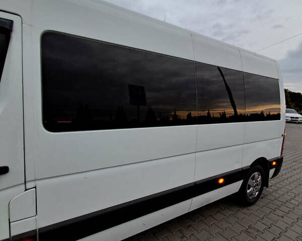 Белый Рено Мастер, объемом двигателя 2.3 л и пробегом 800 тыс. км за 14000 $, фото 14 на Automoto.ua