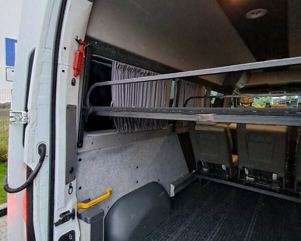 Белый Рено Мастер, объемом двигателя 2.3 л и пробегом 800 тыс. км за 14000 $, фото 40 на Automoto.ua