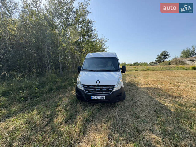 Белый Рено Мастер, объемом двигателя 2.3 л и пробегом 791 тыс. км за 12500 $, фото 2 на Automoto.ua