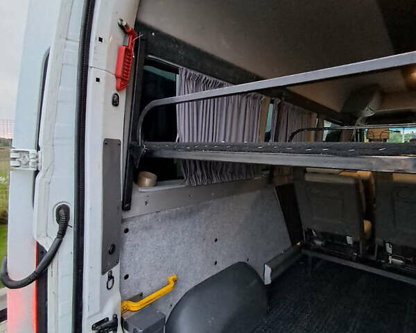 Белый Рено Мастер, объемом двигателя 2.3 л и пробегом 800 тыс. км за 14000 $, фото 41 на Automoto.ua