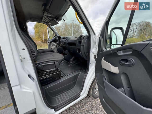 Рено Мастєр 2014 у Бердичеве на Automoto.ua Білий Рено Мастєр, об'ємом двигуна 2.3 л та пробігом 387 тис. км за 17800 $, фото 58 на Automoto.ua