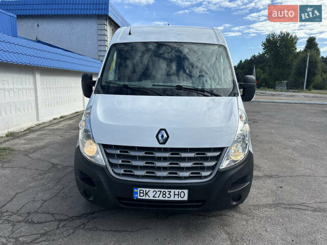 Белый Рено Мастер, объемом двигателя 2.3 л и пробегом 280 тыс. км за 15900 $, фото 1 на Automoto.ua