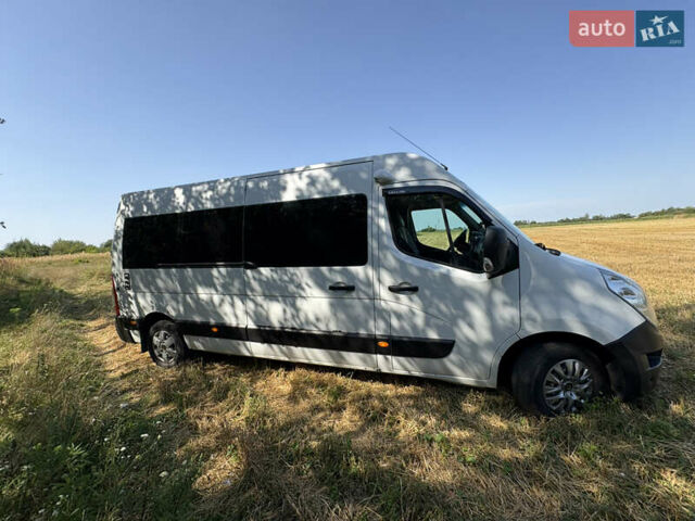 Белый Рено Мастер, объемом двигателя 2.3 л и пробегом 791 тыс. км за 12500 $, фото 4 на Automoto.ua