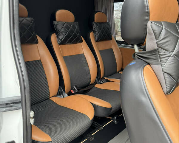 Белый Рено Мастер, объемом двигателя 2.3 л и пробегом 500 тыс. км за 16500 $, фото 24 на Automoto.ua