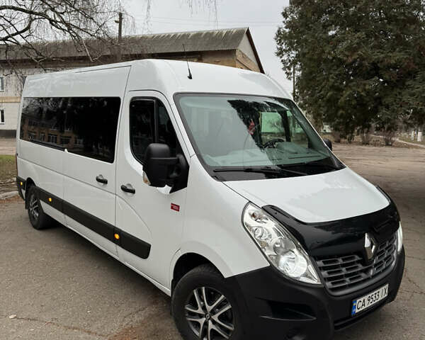 Белый Рено Мастер, объемом двигателя 2.3 л и пробегом 500 тыс. км за 16500 $, фото 3 на Automoto.ua