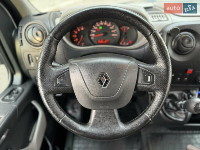 Рено Мастер 2015 в Киеве на Automoto.ua Белый Рено Мастер, объемом двигателя 2.3 л и пробегом 519 тыс. км за 16500 $, фото 61 на Automoto.ua