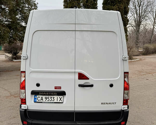 Белый Рено Мастер, объемом двигателя 2.3 л и пробегом 500 тыс. км за 16500 $, фото 15 на Automoto.ua