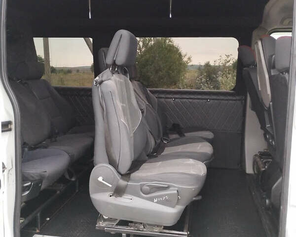 Белый Рено Мастер, объемом двигателя 2.3 л и пробегом 440 тыс. км за 12999 $, фото 6 на Automoto.ua