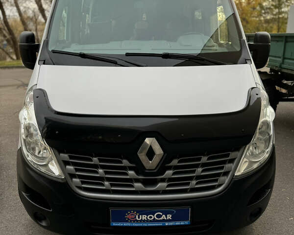 Рено Мастер 2015 в Киеве на Automoto.ua Белый Рено Мастер, объемом двигателя 2.3 л и пробегом 519 тыс. км за 16500 $, фото 81 на Automoto.ua