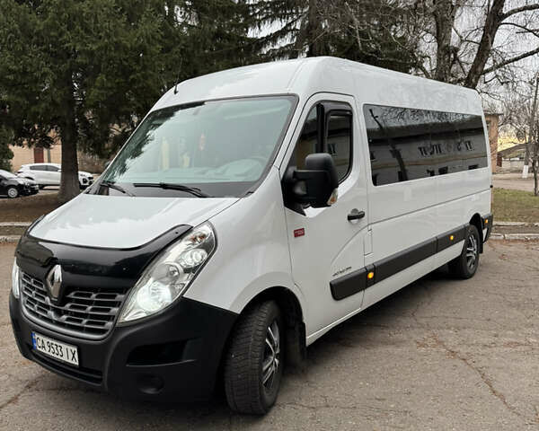 Белый Рено Мастер, объемом двигателя 2.3 л и пробегом 500 тыс. км за 16500 $, фото 4 на Automoto.ua