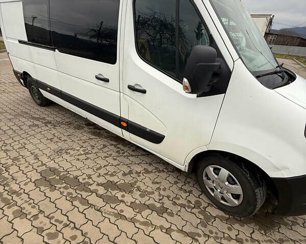 Белый Рено Мастер, объемом двигателя 2.3 л и пробегом 602 тыс. км за 13500 $, фото 7 на Automoto.ua