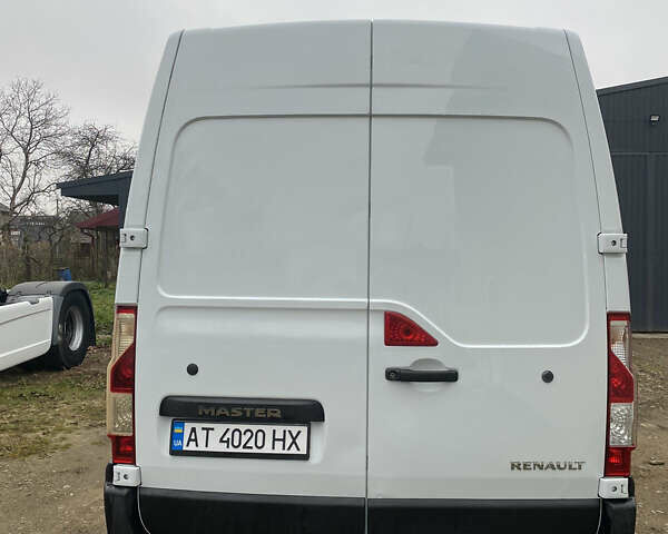 Білий Рено Мастєр, об'ємом двигуна 2.3 л та пробігом 398 тис. км за 18500 $, фото 3 на Automoto.ua