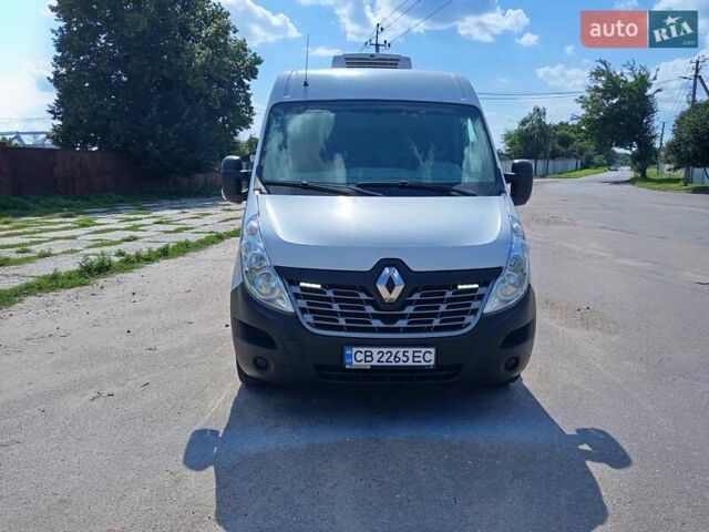 Белый Рено Мастер, объемом двигателя 0 л и пробегом 420 тыс. км за 16000 $, фото 12 на Automoto.ua