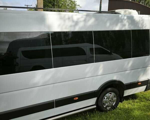 Білий Рено Мастєр, об'ємом двигуна 2.3 л та пробігом 310 тис. км за 17000 $, фото 2 на Automoto.ua