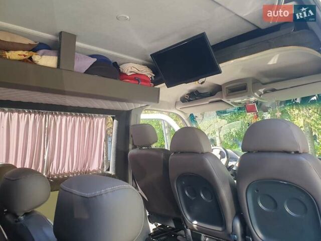 Белый Рено Мастер, объемом двигателя 2.3 л и пробегом 370 тыс. км за 16600 $, фото 12 на Automoto.ua