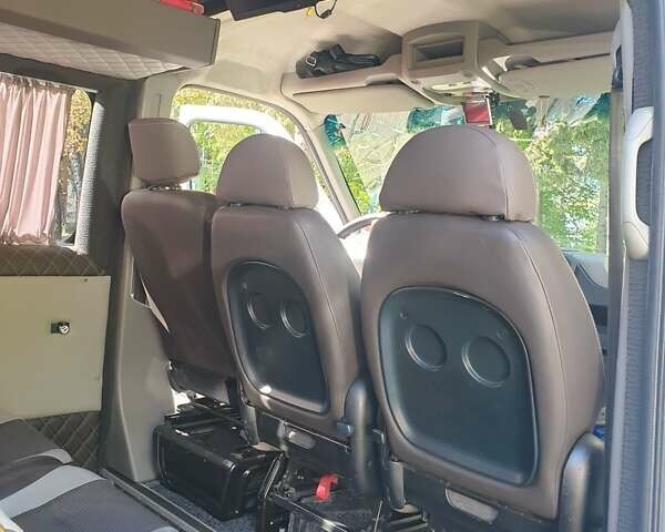 Белый Рено Мастер, объемом двигателя 2.3 л и пробегом 370 тыс. км за 16600 $, фото 11 на Automoto.ua