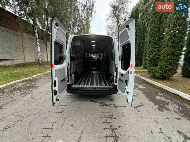 Белый Рено Мастер, объемом двигателя 2.3 л и пробегом 359 тыс. км за 17500 $, фото 42 на Automoto.ua