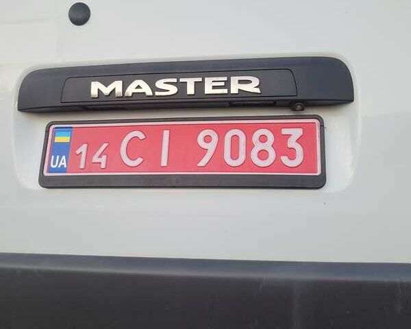 Белый Рено Мастер, объемом двигателя 2 л и пробегом 185 тыс. км за 17900 $, фото 44 на Automoto.ua