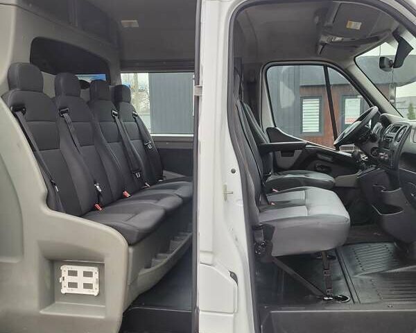 Белый Рено Мастер, объемом двигателя 2.3 л и пробегом 185 тыс. км за 18800 $, фото 52 на Automoto.ua