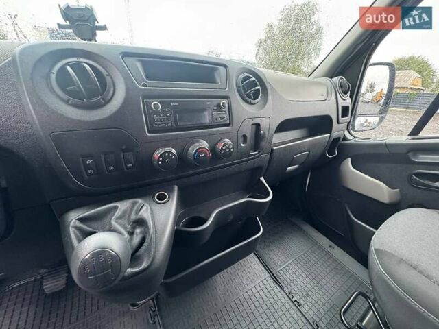 Белый Рено Мастер, объемом двигателя 2.3 л и пробегом 336 тыс. км за 20467 $, фото 17 на Automoto.ua