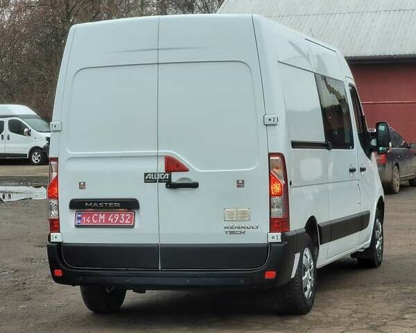 Белый Рено Мастер, объемом двигателя 2.3 л и пробегом 185 тыс. км за 18800 $, фото 10 на Automoto.ua