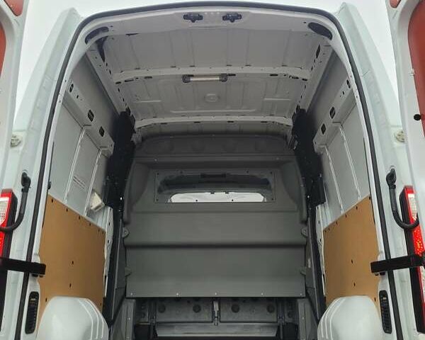 Белый Рено Мастер, объемом двигателя 2.3 л и пробегом 185 тыс. км за 18800 $, фото 46 на Automoto.ua