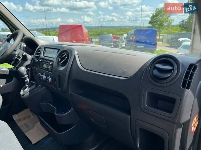 Белый Рено Мастер, объемом двигателя 2.3 л и пробегом 192 тыс. км за 19800 $, фото 15 на Automoto.ua