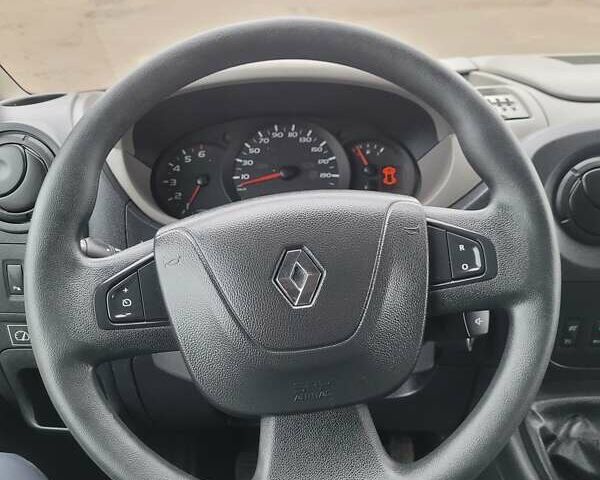 Белый Рено Мастер, объемом двигателя 2.3 л и пробегом 185 тыс. км за 18800 $, фото 64 на Automoto.ua