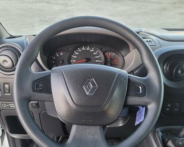 Белый Рено Мастер, объемом двигателя 2 л и пробегом 185 тыс. км за 17900 $, фото 22 на Automoto.ua