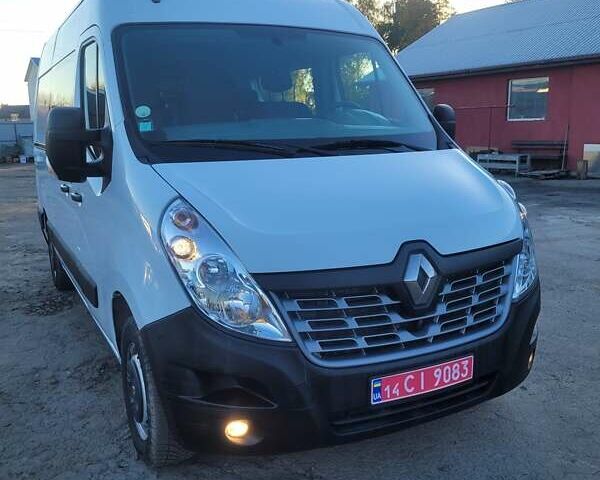 Белый Рено Мастер, объемом двигателя 2 л и пробегом 185 тыс. км за 17900 $, фото 52 на Automoto.ua