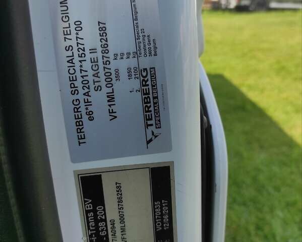 Белый Рено Мастер, объемом двигателя 2.3 л и пробегом 192 тыс. км за 19800 $, фото 12 на Automoto.ua
