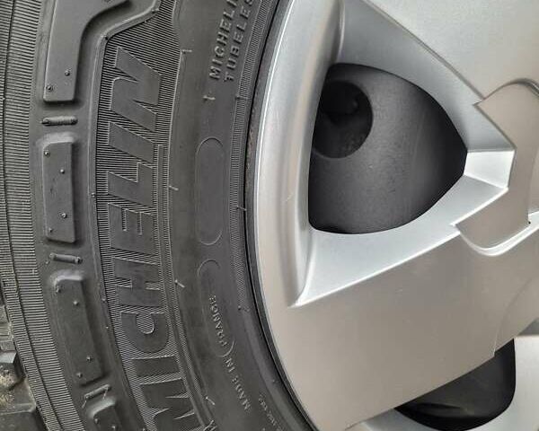 Белый Рено Мастер, объемом двигателя 2.3 л и пробегом 185 тыс. км за 18800 $, фото 44 на Automoto.ua