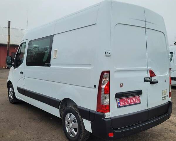 Белый Рено Мастер, объемом двигателя 2.3 л и пробегом 185 тыс. км за 18800 $, фото 28 на Automoto.ua