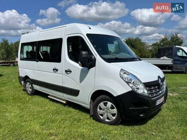 Белый Рено Мастер, объемом двигателя 2.3 л и пробегом 192 тыс. км за 19800 $, фото 1 на Automoto.ua