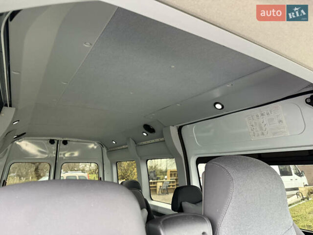 Білий Рено Мастєр, об'ємом двигуна 0 л та пробігом 200 тис. км за 20500 $, фото 31 на Automoto.ua