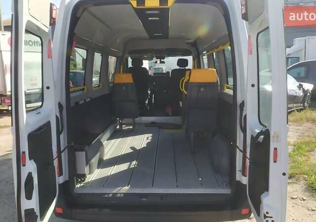 Белый Рено Мастер, объемом двигателя 2.3 л и пробегом 340 тыс. км за 18500 $, фото 13 на Automoto.ua