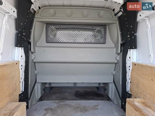 Белый Рено Мастер, объемом двигателя 2.3 л и пробегом 262 тыс. км за 17900 $, фото 17 на Automoto.ua