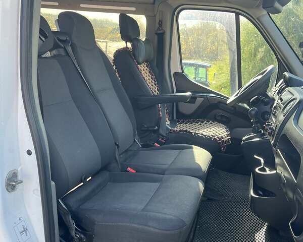 Рено Мастєр 2018 у Городенке на Automoto.ua Білий Рено Мастєр, об'ємом двигуна 2.3 л та пробігом 575 тис. км за 17880 $, фото 29 на Automoto.ua