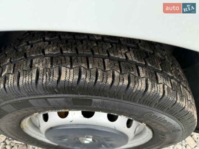 Білий Рено Мастєр, об'ємом двигуна 0 л та пробігом 200 тис. км за 20500 $, фото 20 на Automoto.ua