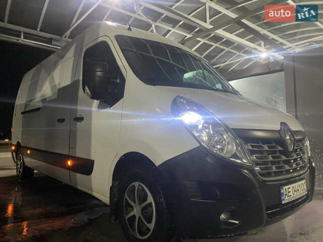 Белый Рено Мастер, объемом двигателя 2.3 л и пробегом 272 тыс. км за 16500 $, фото 10 на Automoto.ua