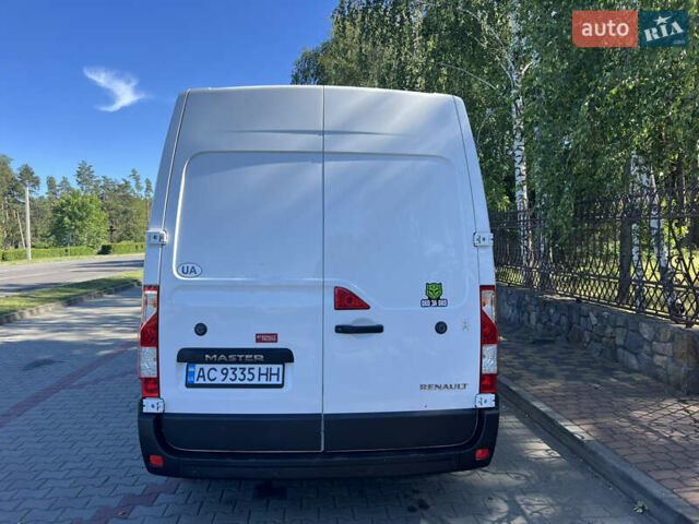 Белый Рено Мастер, объемом двигателя 2.3 л и пробегом 280 тыс. км за 19950 $, фото 6 на Automoto.ua