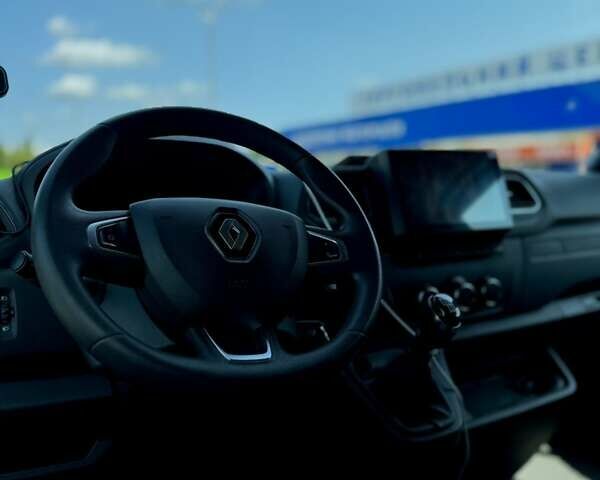 Білий Рено Мастєр, об'ємом двигуна 2.3 л та пробігом 195 тис. км за 28500 $, фото 2 на Automoto.ua