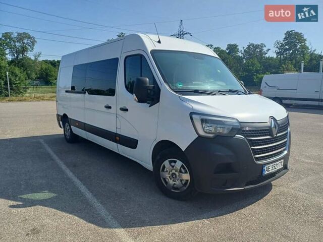 Белый Рено Мастер, объемом двигателя 2.3 л и пробегом 319 тыс. км за 26500 $, фото 1 на Automoto.ua