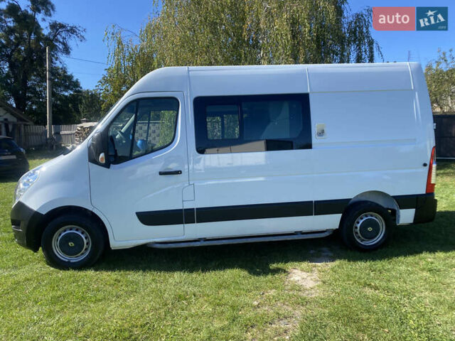 Белый Рено Мастер, объемом двигателя 2.3 л и пробегом 180 тыс. км за 20500 $, фото 3 на Automoto.ua
