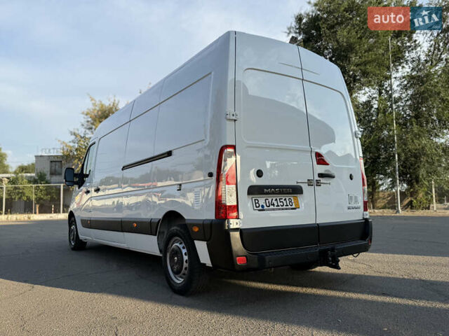 Белый Рено Мастер, объемом двигателя 2.3 л и пробегом 231 тыс. км за 20999 $, фото 30 на Automoto.ua