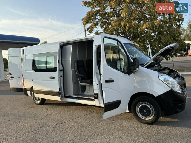 Белый Рено Мастер, объемом двигателя 2.3 л и пробегом 231 тыс. км за 20999 $, фото 140 на Automoto.ua