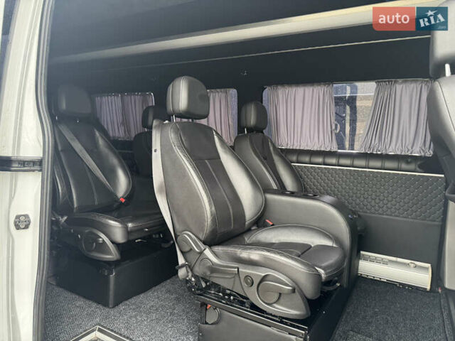 Белый Рено Мастер, объемом двигателя 2.3 л и пробегом 200 тыс. км за 33000 $, фото 8 на Automoto.ua