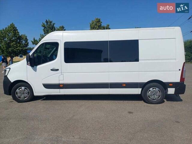 Белый Рено Мастер, объемом двигателя 2.3 л и пробегом 319 тыс. км за 26500 $, фото 7 на Automoto.ua